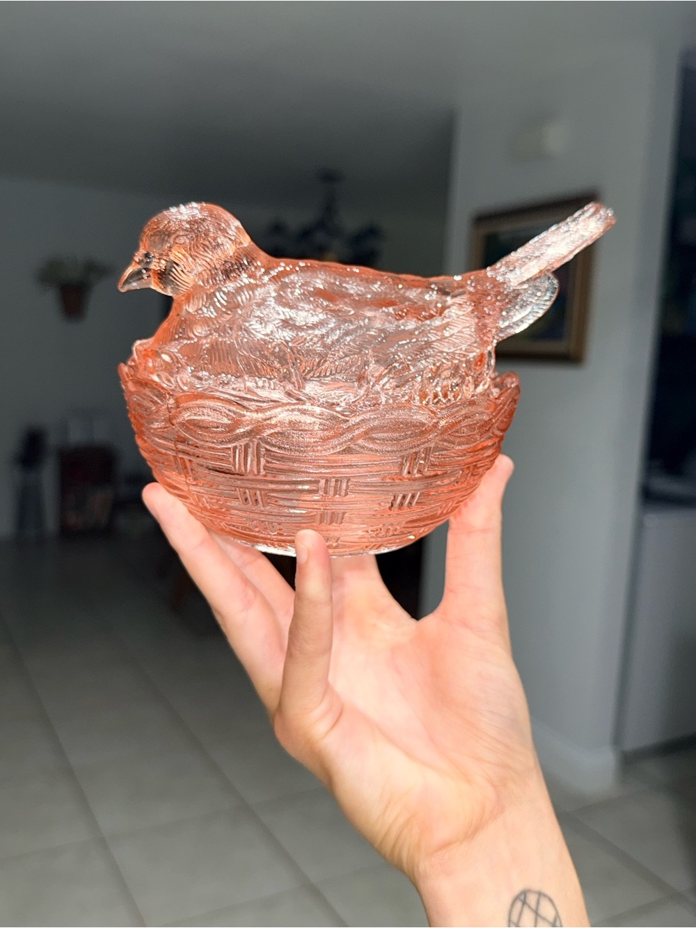 Glass Robin on Nest Candy Dish - Pink